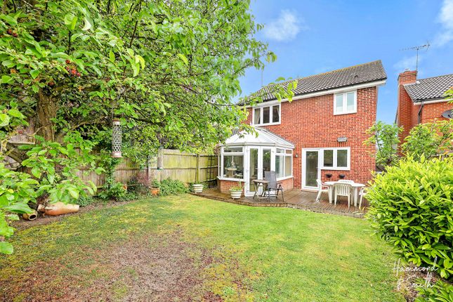 15 Kestrel Road, Waltham Abbey photo 4