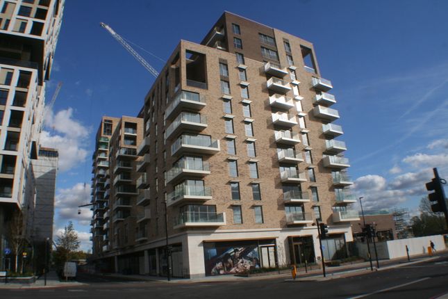 Thumbnail Flat to rent in Larkin House, Kidbrooke Park Road, Greenwich