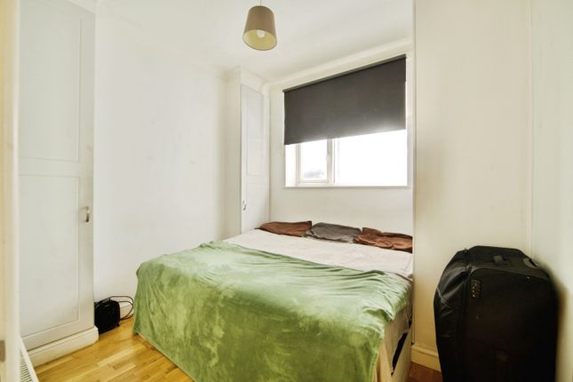 223D, Wood Street, London photo 4