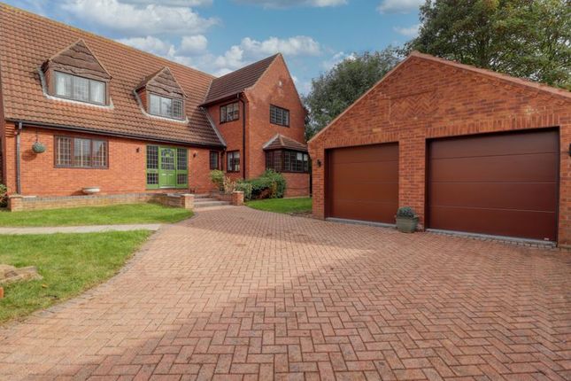 Thumbnail Detached house for sale in Fox Court, Crowle, Scunthorpe