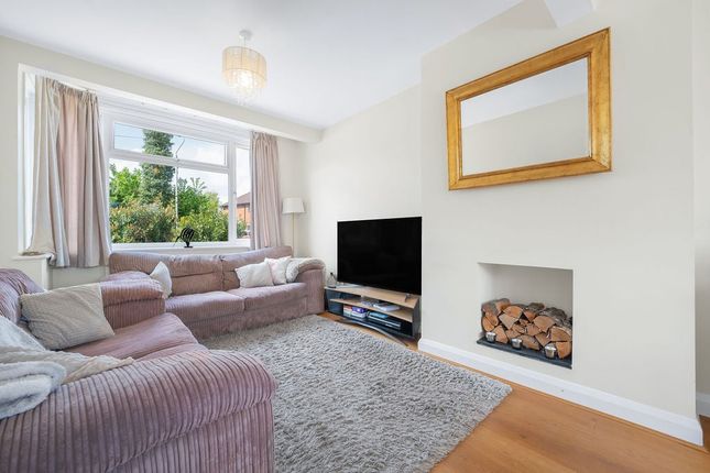 101, Swallow Street, Iver Heath photo 4