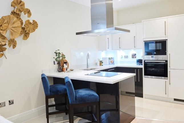 9, Palace Wharf Rainville Road, London photo 4