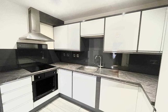 Flat 1, 24, High Street, Nottingham photo 2