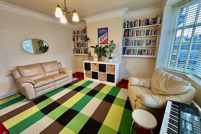 16 Cranmer Road, Manchester photo 3