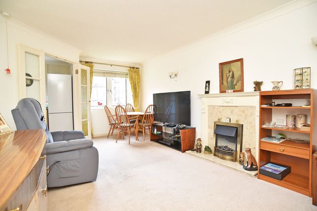 Flat 23, Arthington Court, Harrogate photo 2