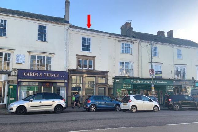 Retail premises to let in 98, High Street, Honiton, Devon