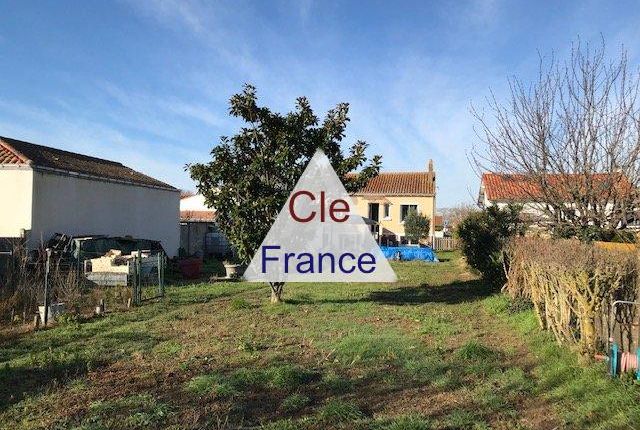 Detached house for sale in Jard-Sur-Mer, Pays-De-La-Loire, 85520, France