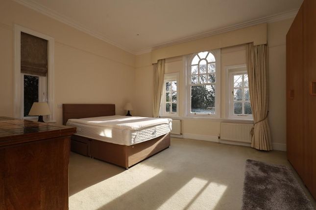 Flat 4, 3, Jesmond Park West, Newcastle upon Tyne photo 5