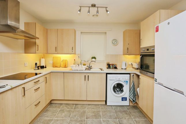 41 Surrey Court,, Kent Road, Eastleigh photo 2