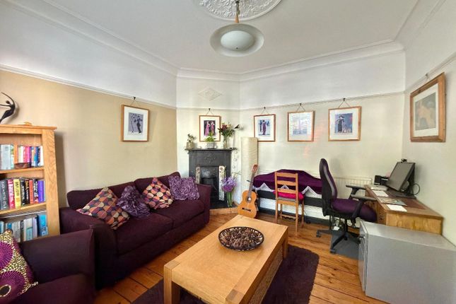 2, South Drive, Chorltonville photo 4