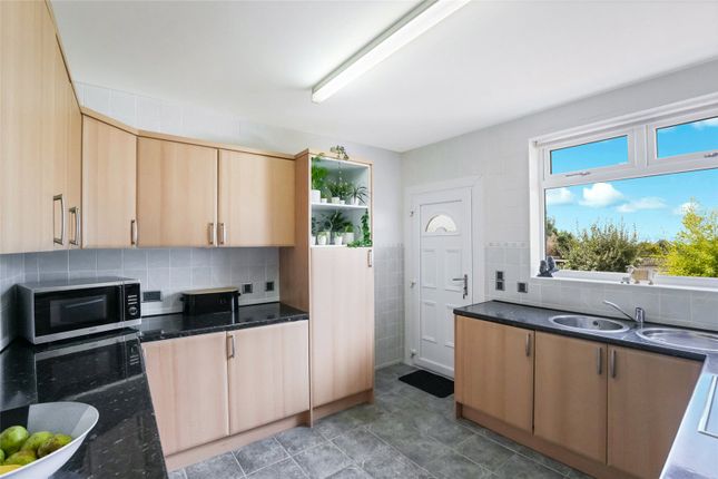15, Burnside Way, North Ayrshire photo 4