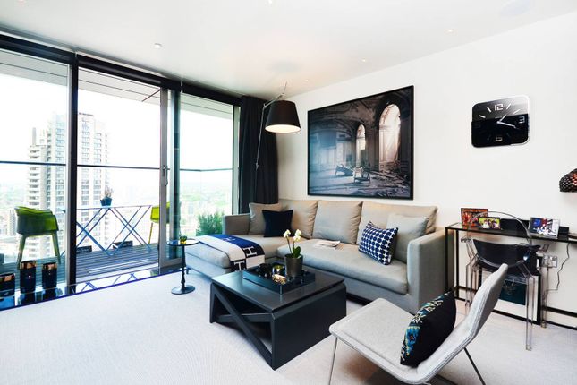 Studio for sale in The Heron, City, London