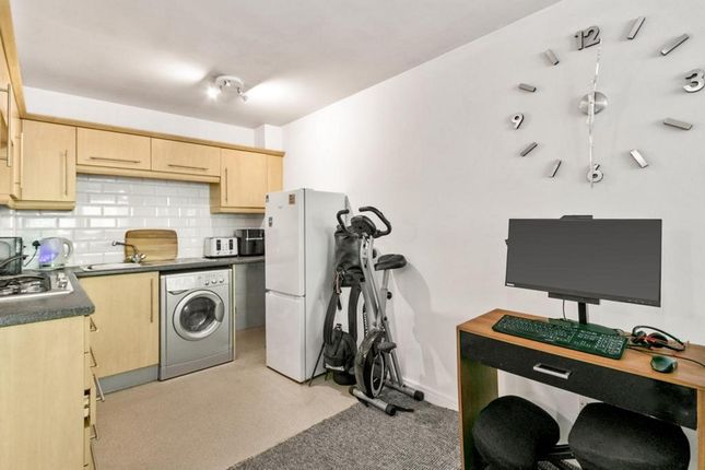 Flat 1/2, 11, Lorne Street, Glasgow photo 4
