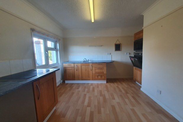 Thumbnail Room to rent in Warfield Avenue, Waterlooville