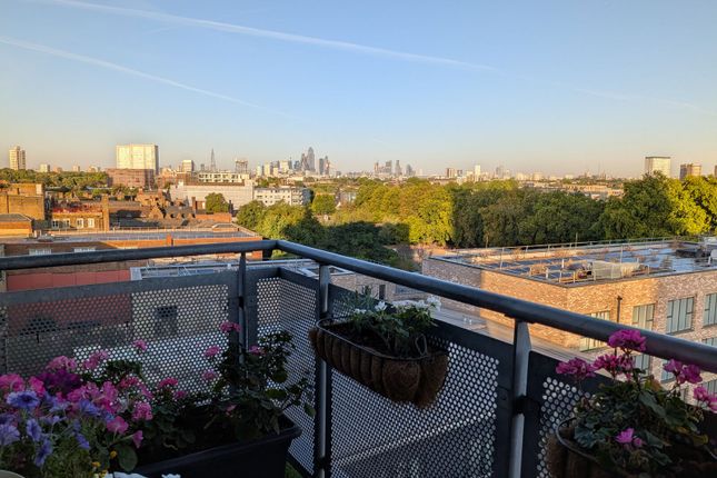 Taylor Place, E3, Bow photo 2