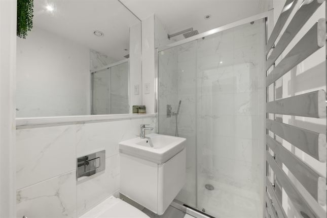 Apartment 6 Eves House, 4, Randall Place, Uxbridge photo 4