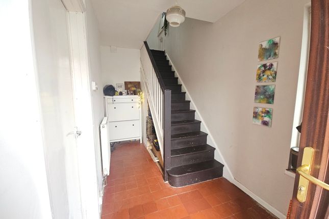 14 Heol-y-Mynydd, Bridgend photo 2