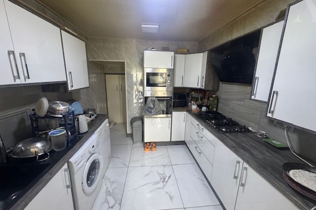 312 Cotterills Lane, Birmingham photo 3