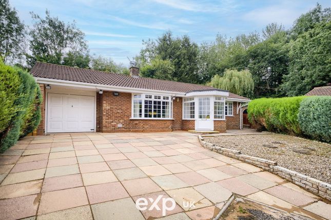 Thumbnail Bungalow for sale in Peterbrook Close, Redditch