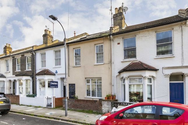 Flat for sale in Yeldham Road, London