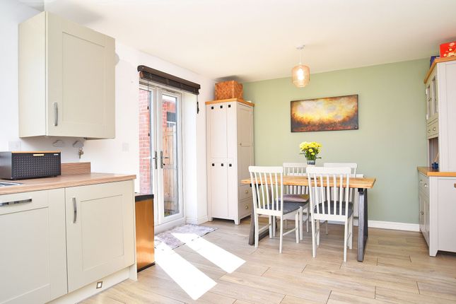 63 Highwayman Road, York photo 3