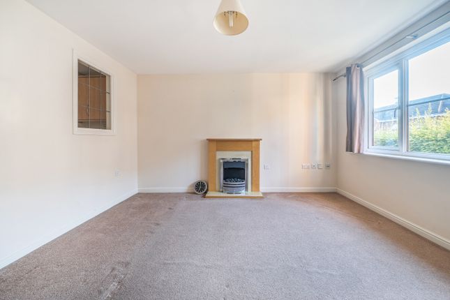 6, Hoddinott Road, Hampshire photo 2