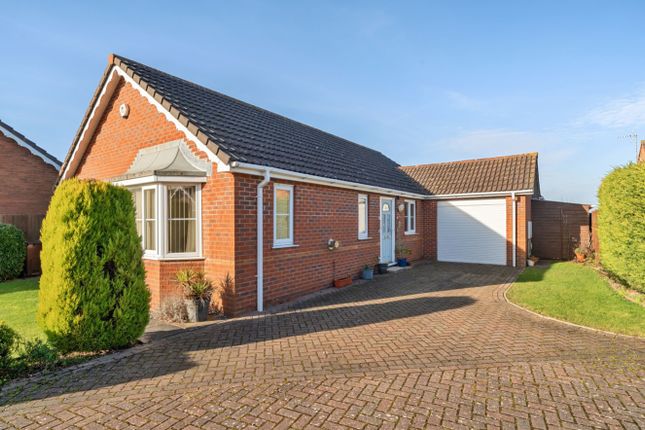 Detached bungalow for sale in Wheatfields, Whaplode, Spalding, Lincolnshire