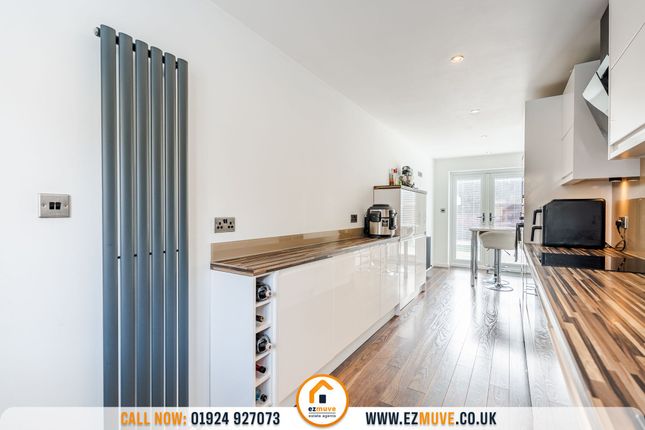 14 Becks Court, Dewsbury photo 3