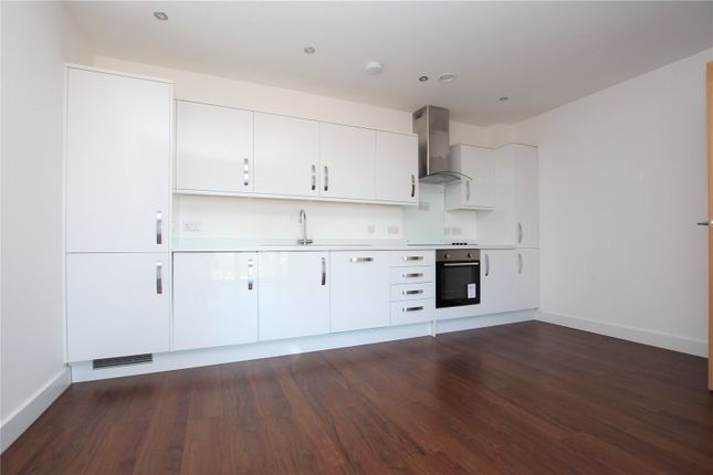 Flat to rent in The Causeway, Causeway Place, Worthing, West Sussex