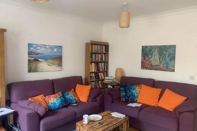 (Front Room) 33, Home Orchard, Stroud photo 5