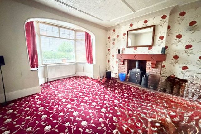119, Littlefield Lane, Grimsby photo 2