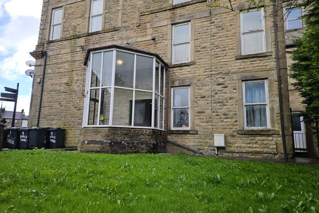 Thumbnail Flat to rent in Eagle Parade, Buxton