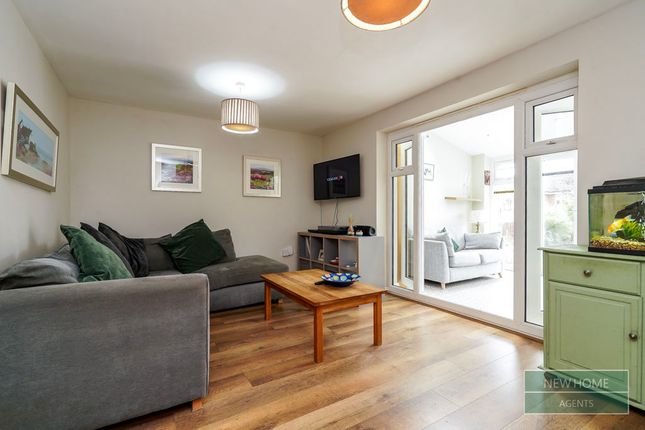 4, Bull Meadow, Nottingham photo 5