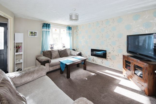 17, Vintage Close, West Midlands photo 2