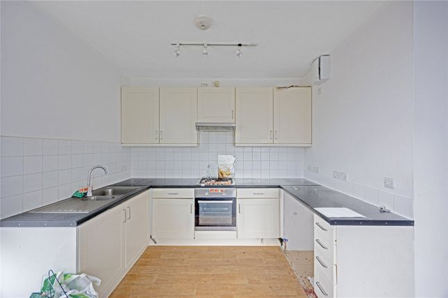 93, Evelyn Road, London E16, London photo 2