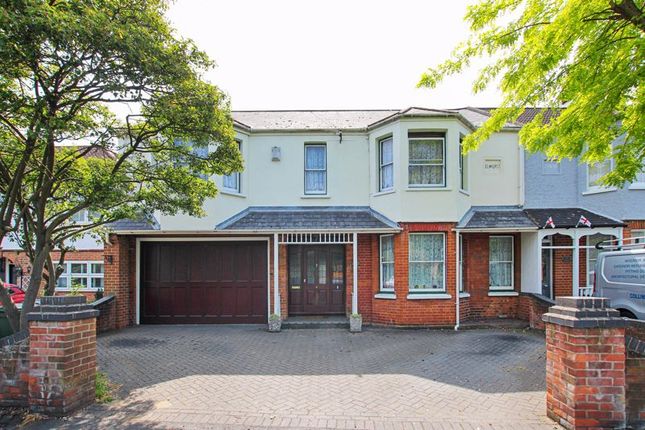 Thumbnail Semi-detached house for sale in Leyton Cross Road, Dartford