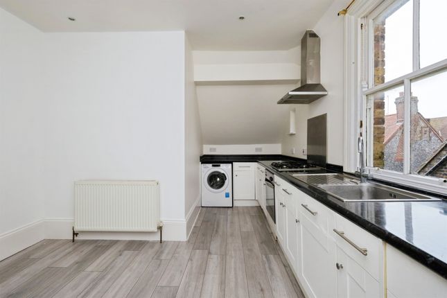 Flat 3, 44, South Street, Eastbourne photo 3