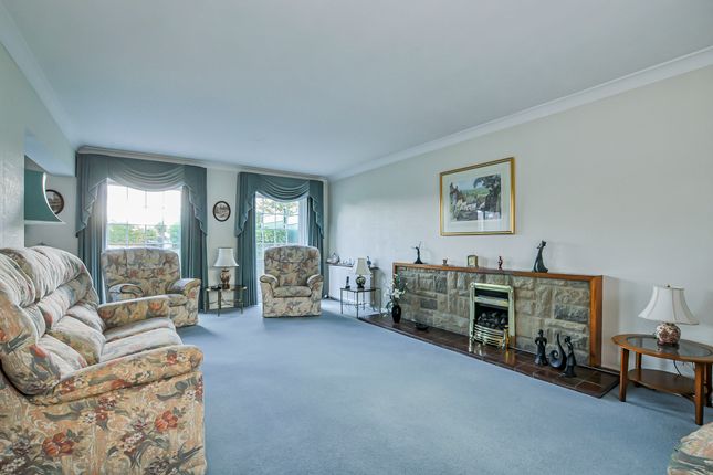 27, Grangewood, Slough photo 2