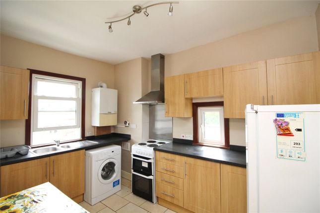 Maisonette to rent in Avenue Road, Southgate, London