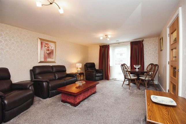 Flat for sale in Chinnerys Court, Panfield Lane, Braintree