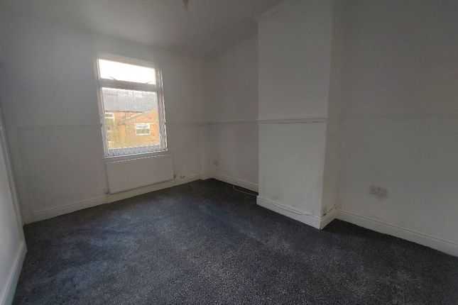 4 Kindersley Street, Kindersley Street, Middlesbrough, TS3 6 PW, Middlesbrough photo 2