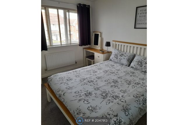 Semi-detached house to rent in Gwynt Y Mor, Conwy