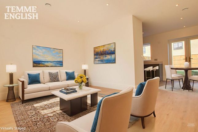 18 Clarendon Mews, Pitsea photo 4