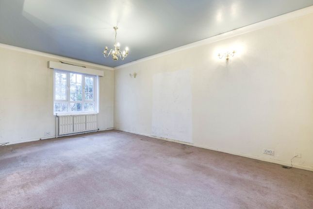 41, Lee Lane West, Leeds photo 3