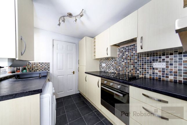 299, Salters Road, Newcastle Upon Tyne photo 3