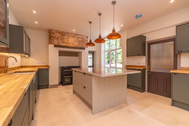 132, Norwich Road, Fakenham photo 4