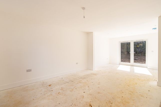 58B Wootton Road, Gaywood, Norfolk photo 4
