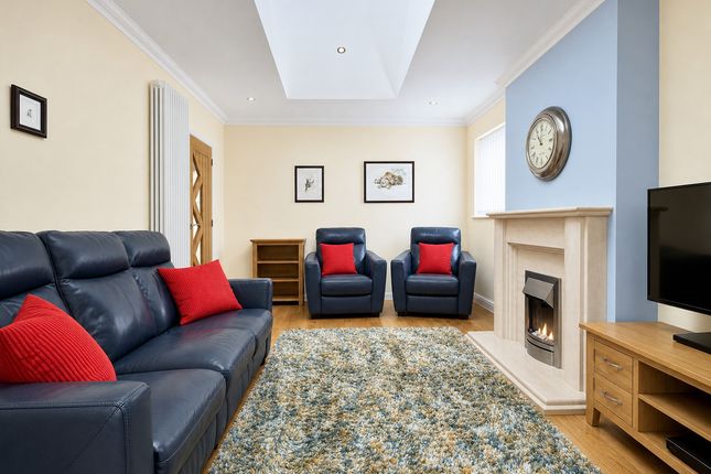 49, Bracken Road, Ferndown photo 4