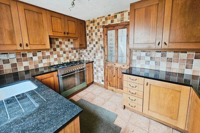 17, Lambton Court, Bedlington photo 2