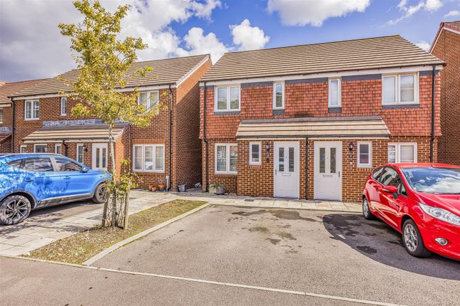 10 Taylor Close, Purbrook-Porticomarketing-Soldby-